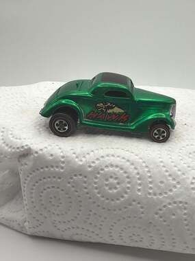 Hot Wheels Vintage 1968 Redline Classic '36 Ford Coupe Green with Hawk Decal